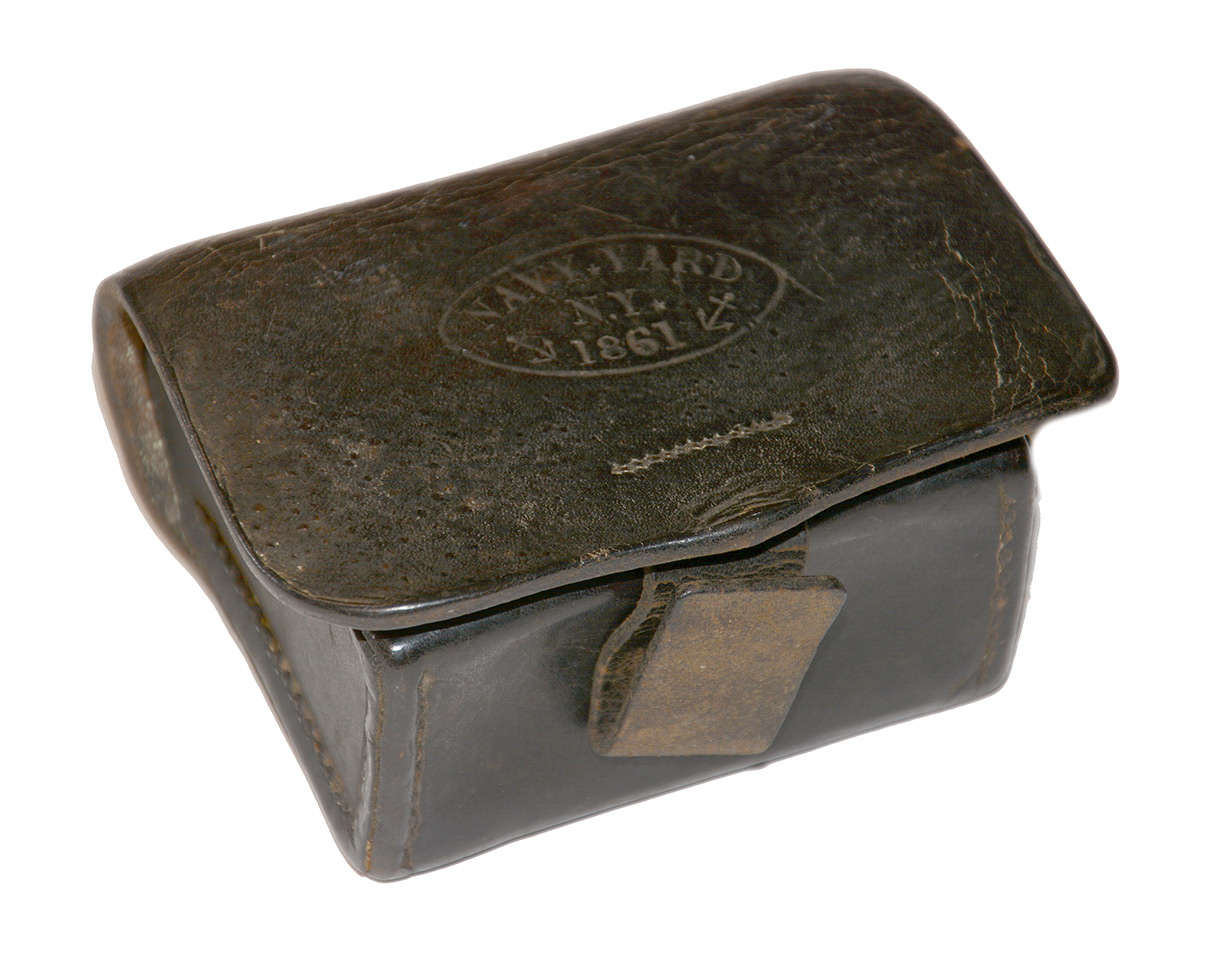 1861 DATED US NAVY PRIMER POUCH