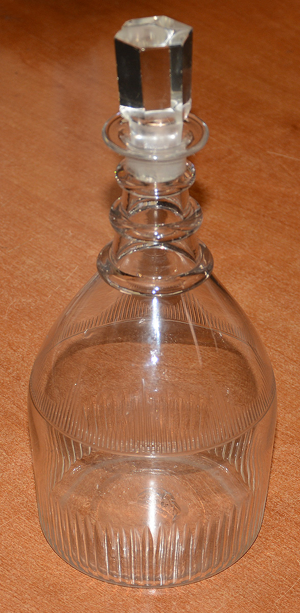 PRUSSIAN SHAPE QUART DECANTER, US OR ENGLAND, C1810-1830