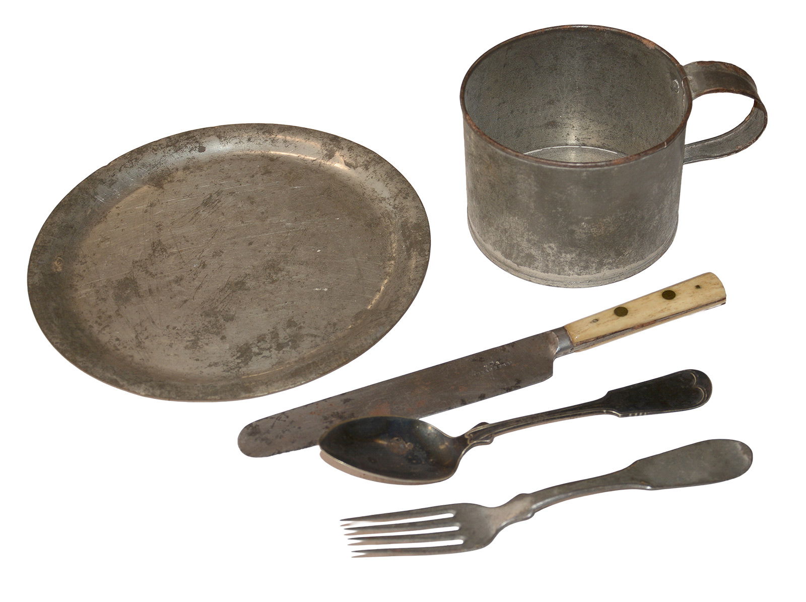 MESS SET (TIN CUP, PLATE, AND SPOON & FORK) OF MAURICE LEYDEN, THIRD NEW YORK CAVALRY