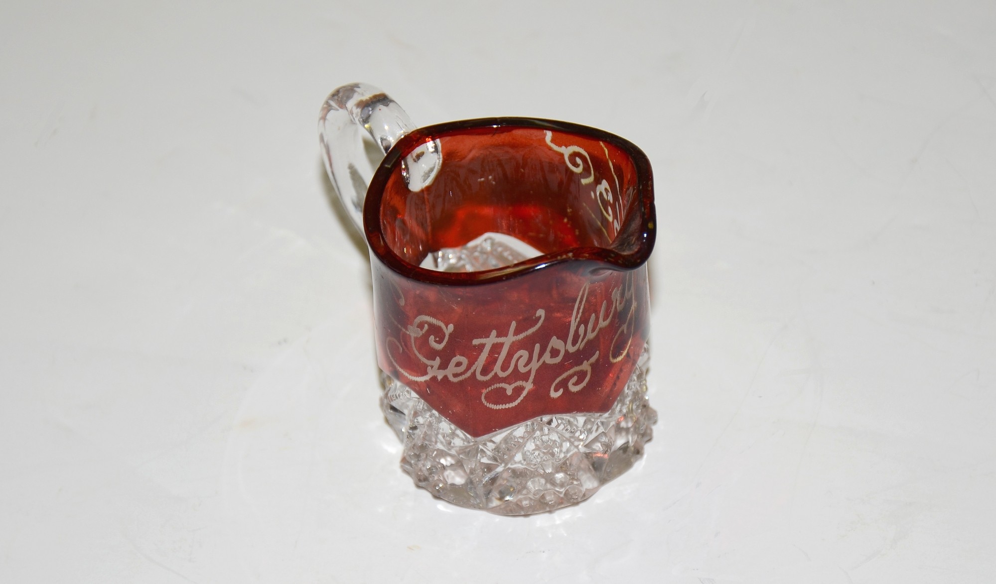 GETTYSBURG SOUVENIR RUBY GLASS CREAMER