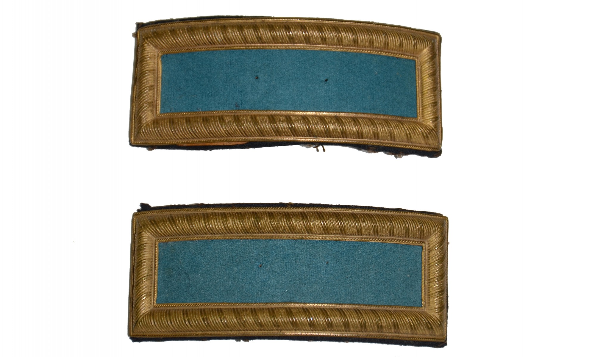CIVIL WAR, FEDERAL SECOND LIEUTENANT’S PAIR OF INFANTRY SHOULDER STRAPS