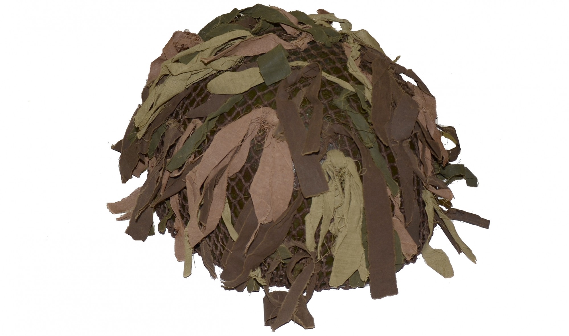 WORLD WAR TWO BRITISH CAMOUFLAGED PARATROOPER HELMET