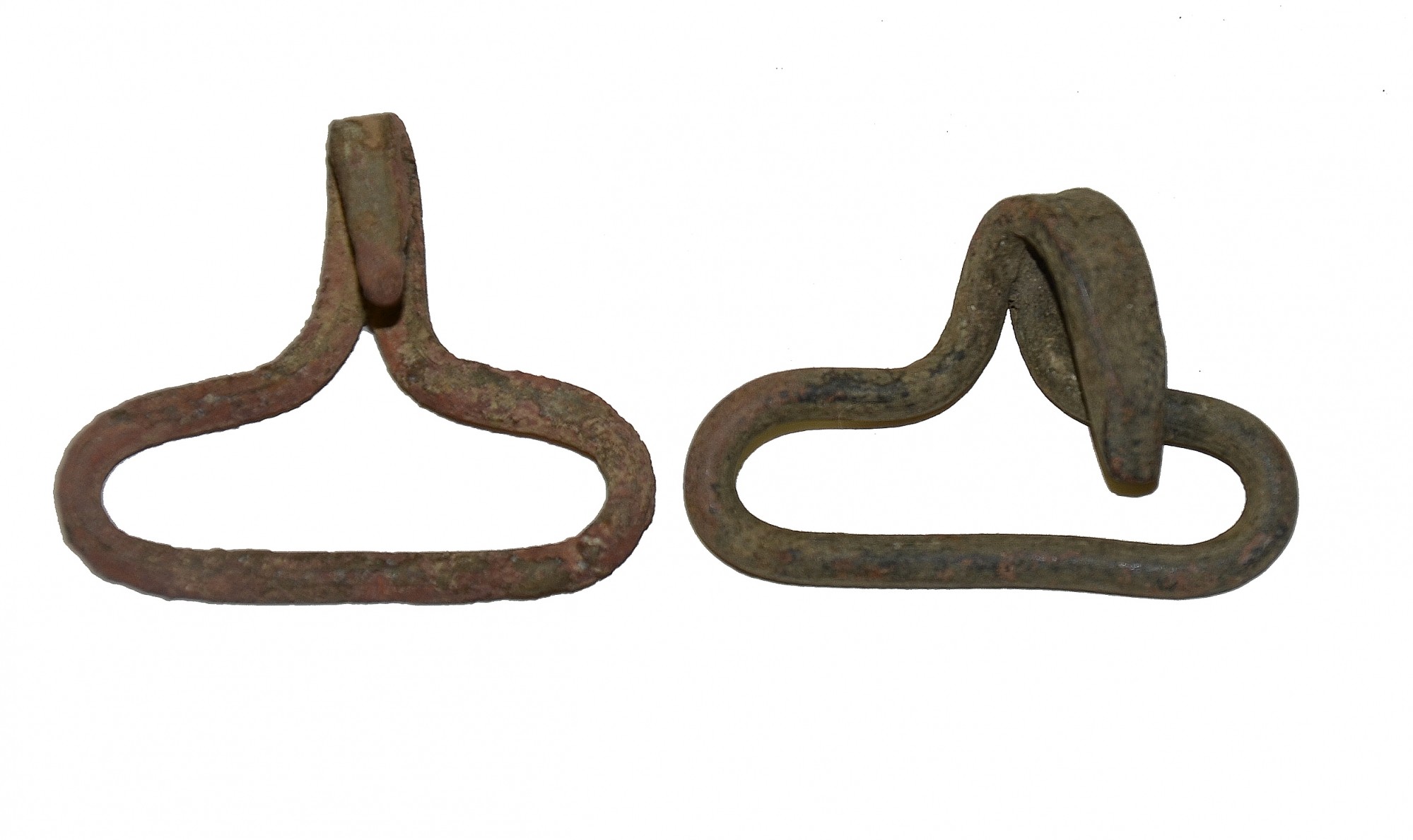 PAIR OF CS KNAPSACK HOOKS RECOVERED FROM SPOTSYLVANIA, VA