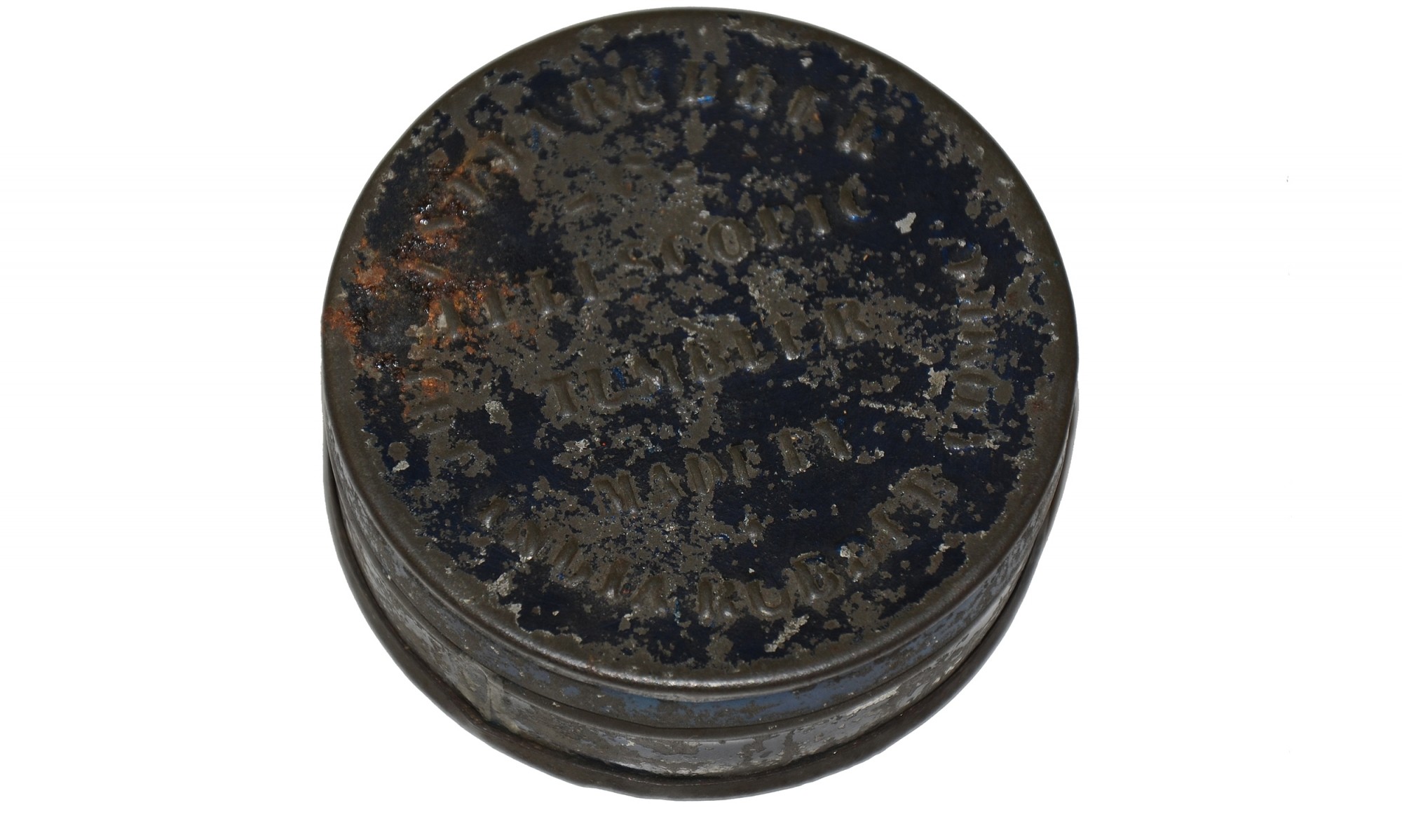 COLLAPSIBLE CUP AND CASE MADE BY THE INDIA RUBBER COMPANY